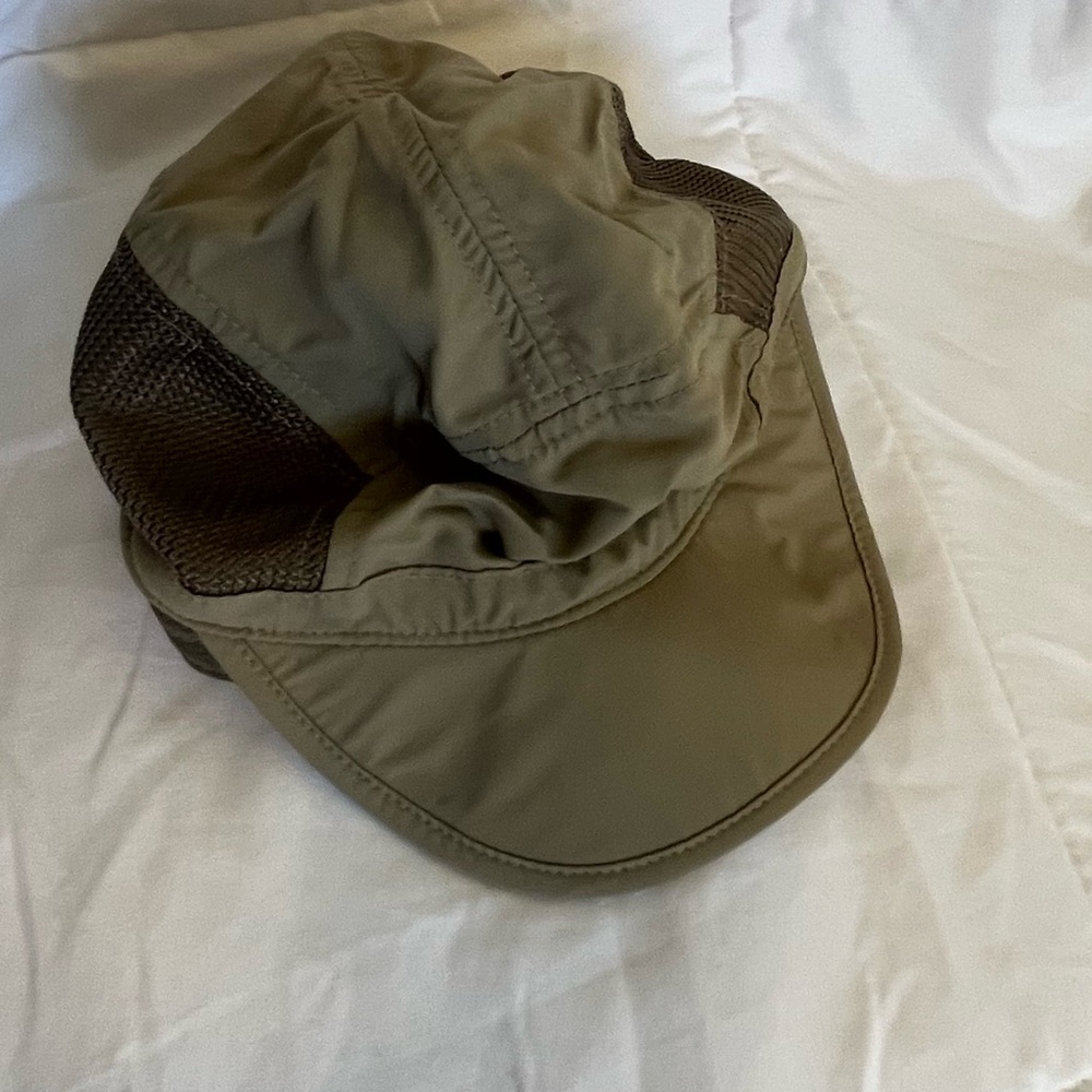 REI 5 Panel Hat Cap Strap Back Adjustable Tan Lightweight Nylon Hiking Running